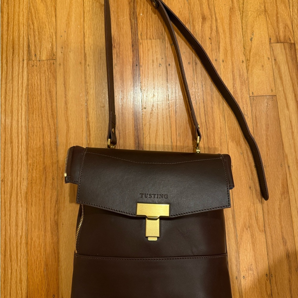 Tusting Brown Leather Crossbody Bag